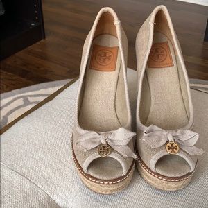 Tory Burch Wedges Size 8